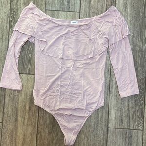 Aritzia Wilfred Off Shoulder Longsleeve Bodysuit